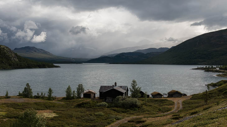 Ausblick über den Sjodalsvatnet nahe Besseggengrat