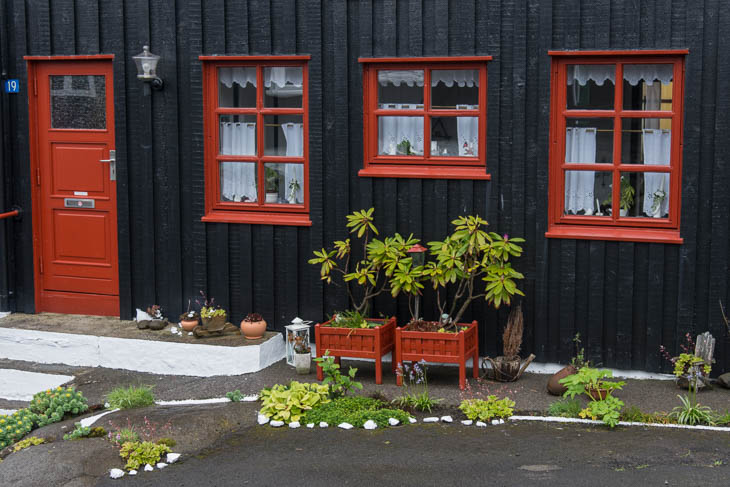Holzhäuser in Torshavn, der Hauptstadt der Faröerinseln