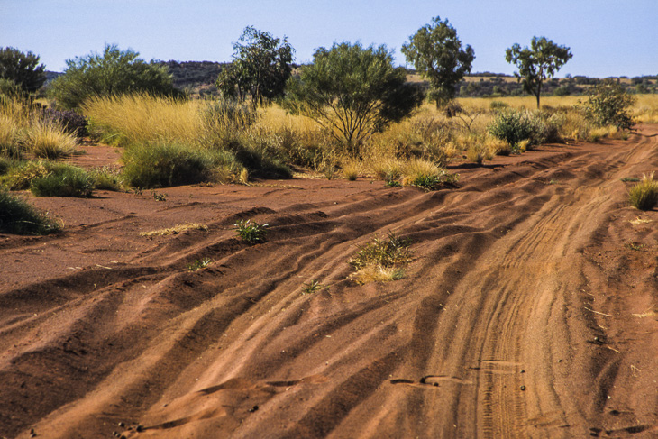 Outback-Sandpiste