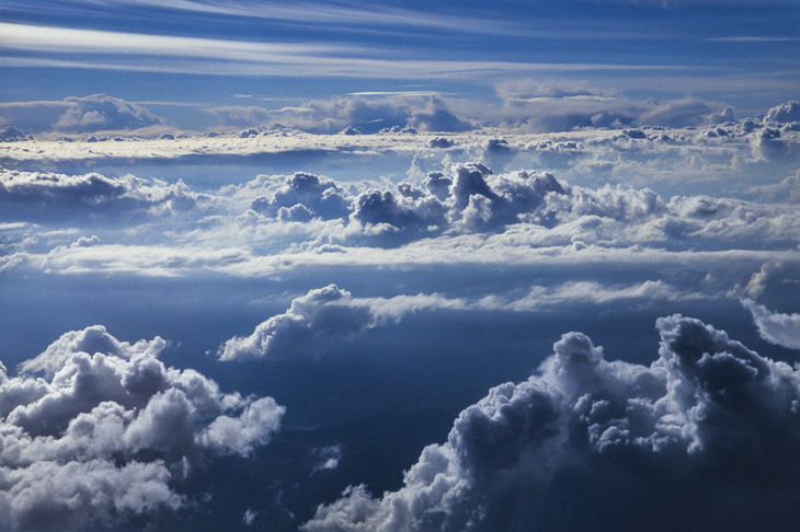 Wolkenstimmung zwischen Alice Springs und Sydney
