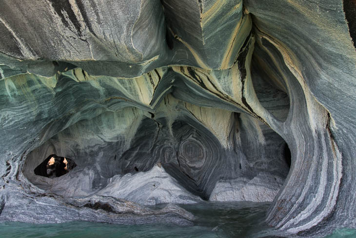 Die eindrucksvollen Marmorhöhlen am Lago Carrera (Capillas de Marmol)